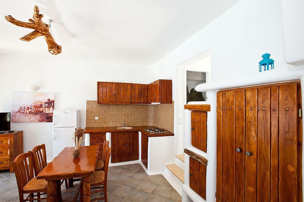 Mykonos Lolita, A Grecotel Resort To Live Mykonos Town Exterior photo